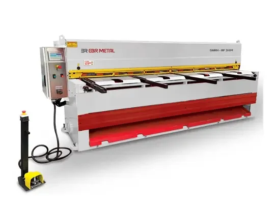 GMRH-RF heavy-duty direct gear guillotine shear with Send to Rear and Return to Sender system