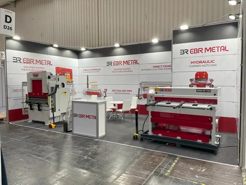 EBR METAL stand at EuroBLECH 2022 – showcasing hydraulic press brake and metal shearing machines