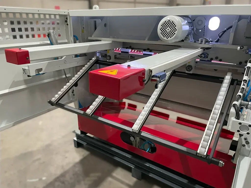Detail of GMRL-RF 1403 shear – gear motor and precision pneumatic thin sheet support & discharge system