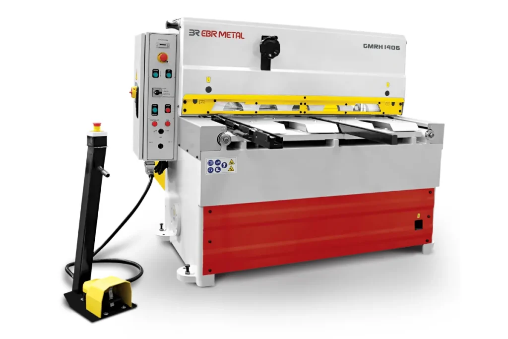 GMRH 1406 direct gear motorized guillotine shear front view