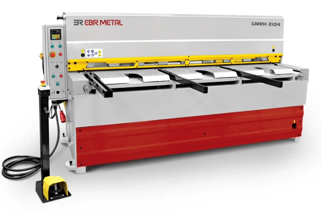 GMRH 2104 direct gear motorized guillotine shear front view