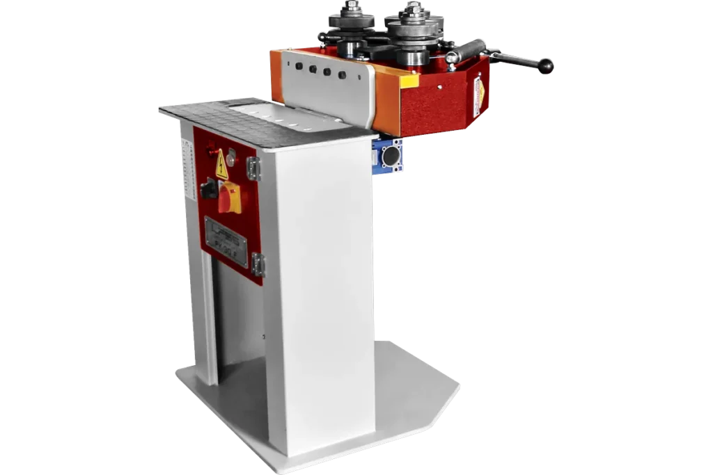 PBM 32 in the horizontal working position.