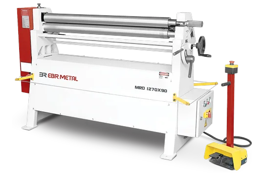 MRD / RD 3-roll plate bending machine: motorised MRD 1270 × 90 with its foot-pedal control panel.